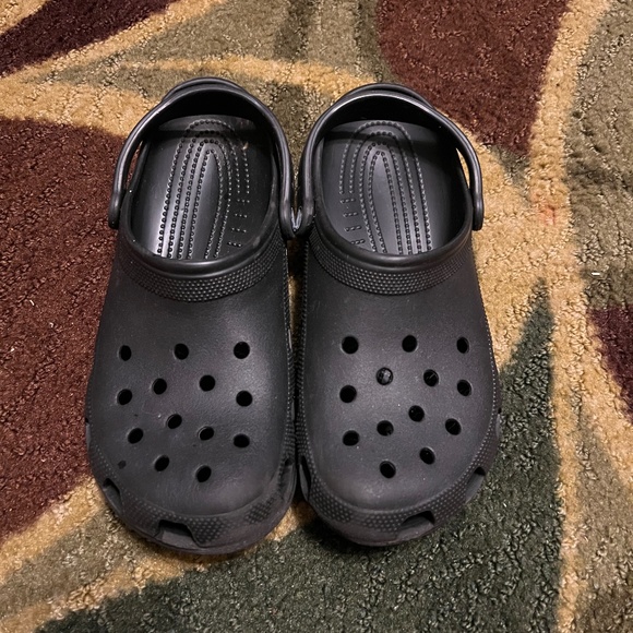 Crocs - Picture 1 of 2